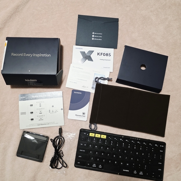 Portable Black Bluetooth Keyboard - Picture 7 of 11